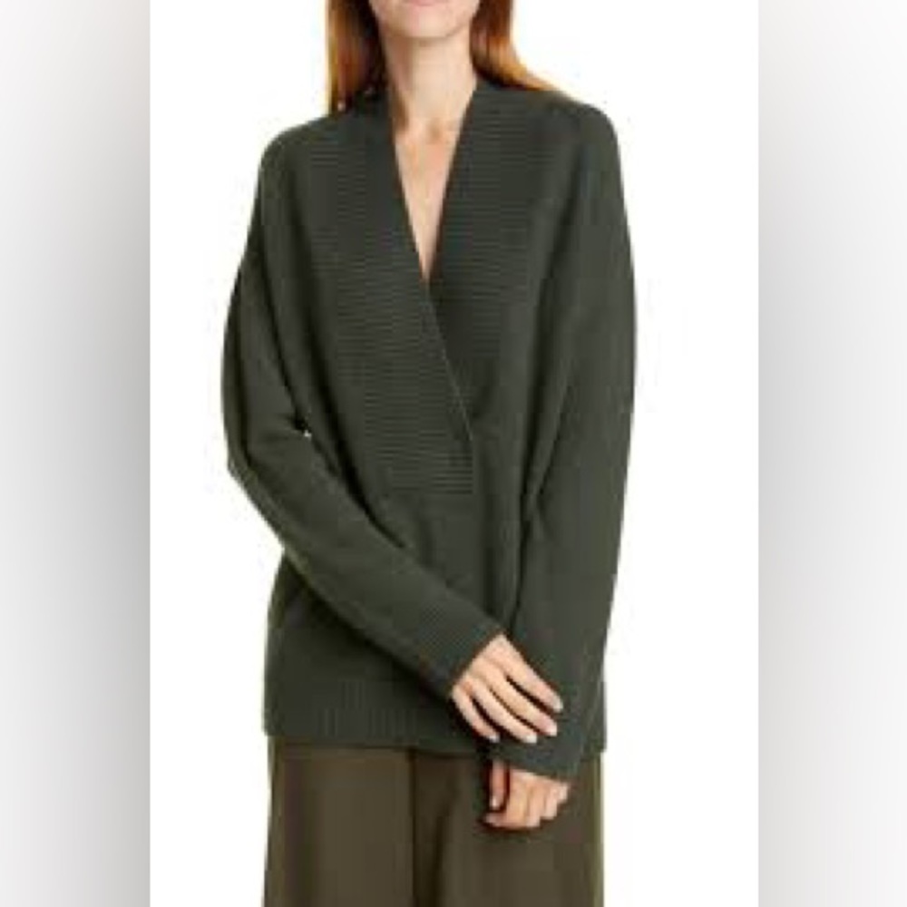 vince hunter green wool/cashmere blend sweater